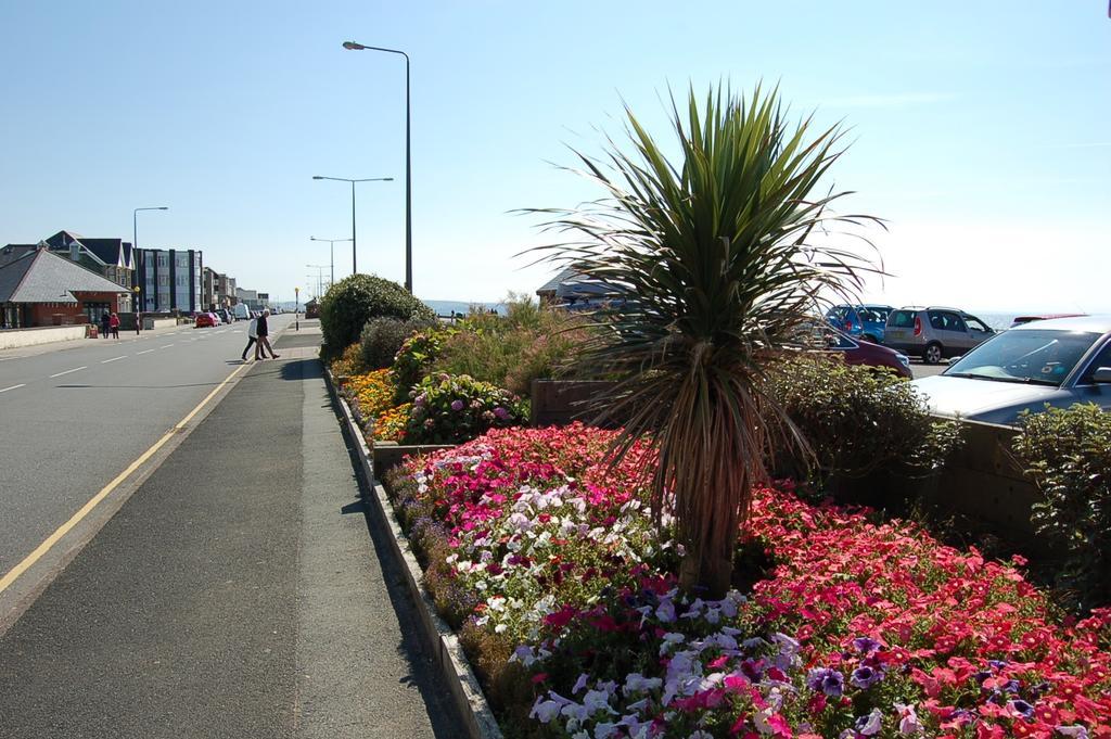 Salt Marsh Apartment Tywyn Exterior foto